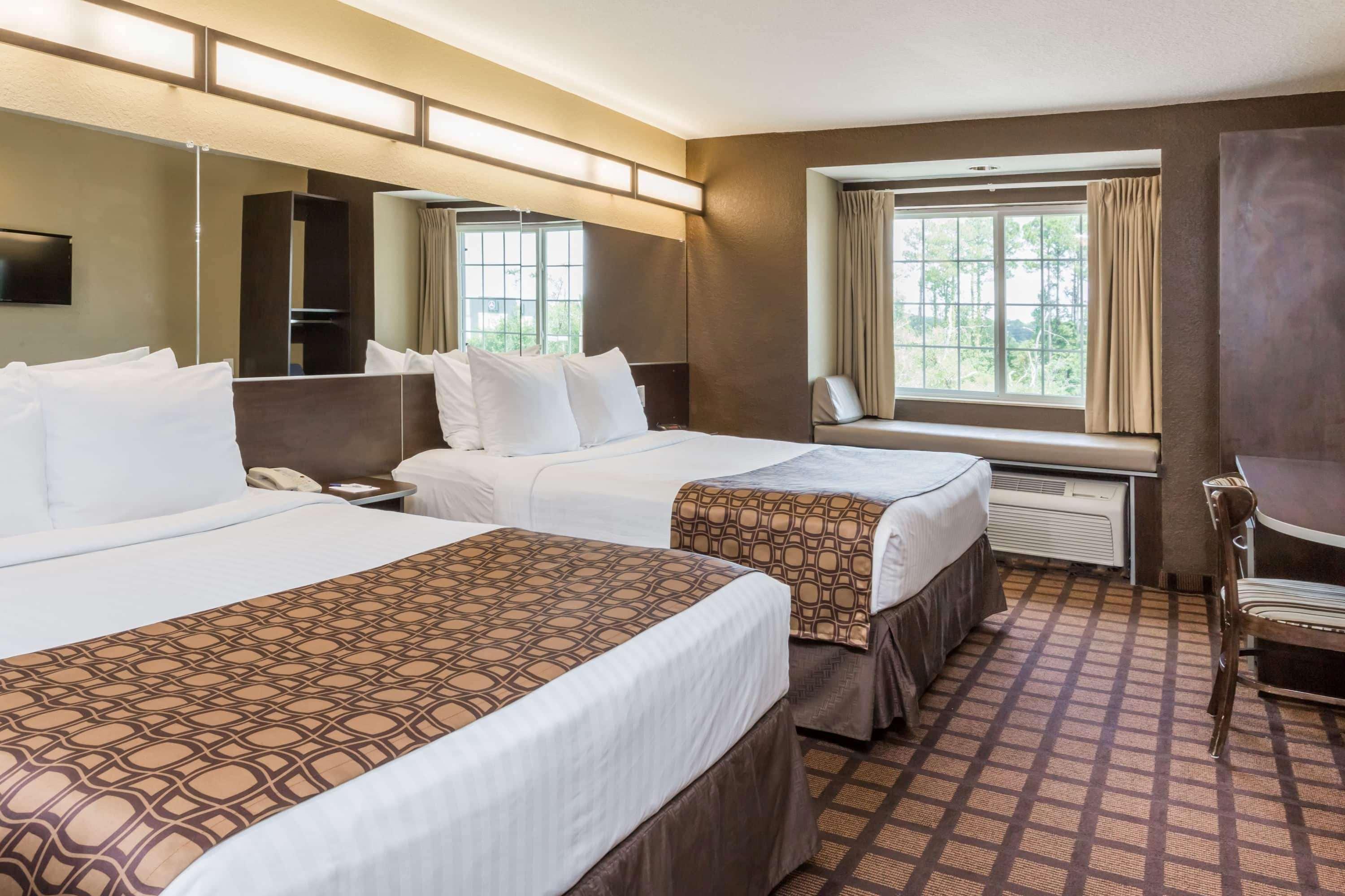 Microtel Inn & Suites By Wyndham Jacksonville Airport Ngoại thất bức ảnh